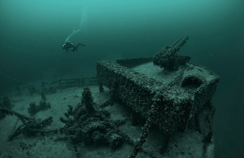 Затонувшее судно "Варна"